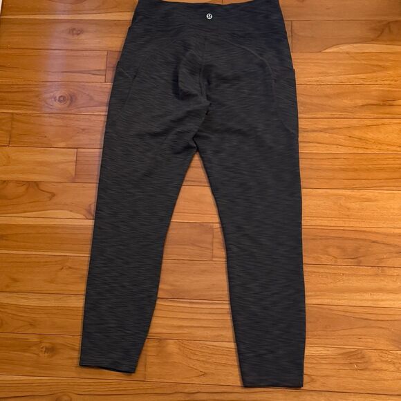 Women Lululemon Invigorate High-Rise Tight 25" Heathered Black Size 10 - Picture 3 of 8
